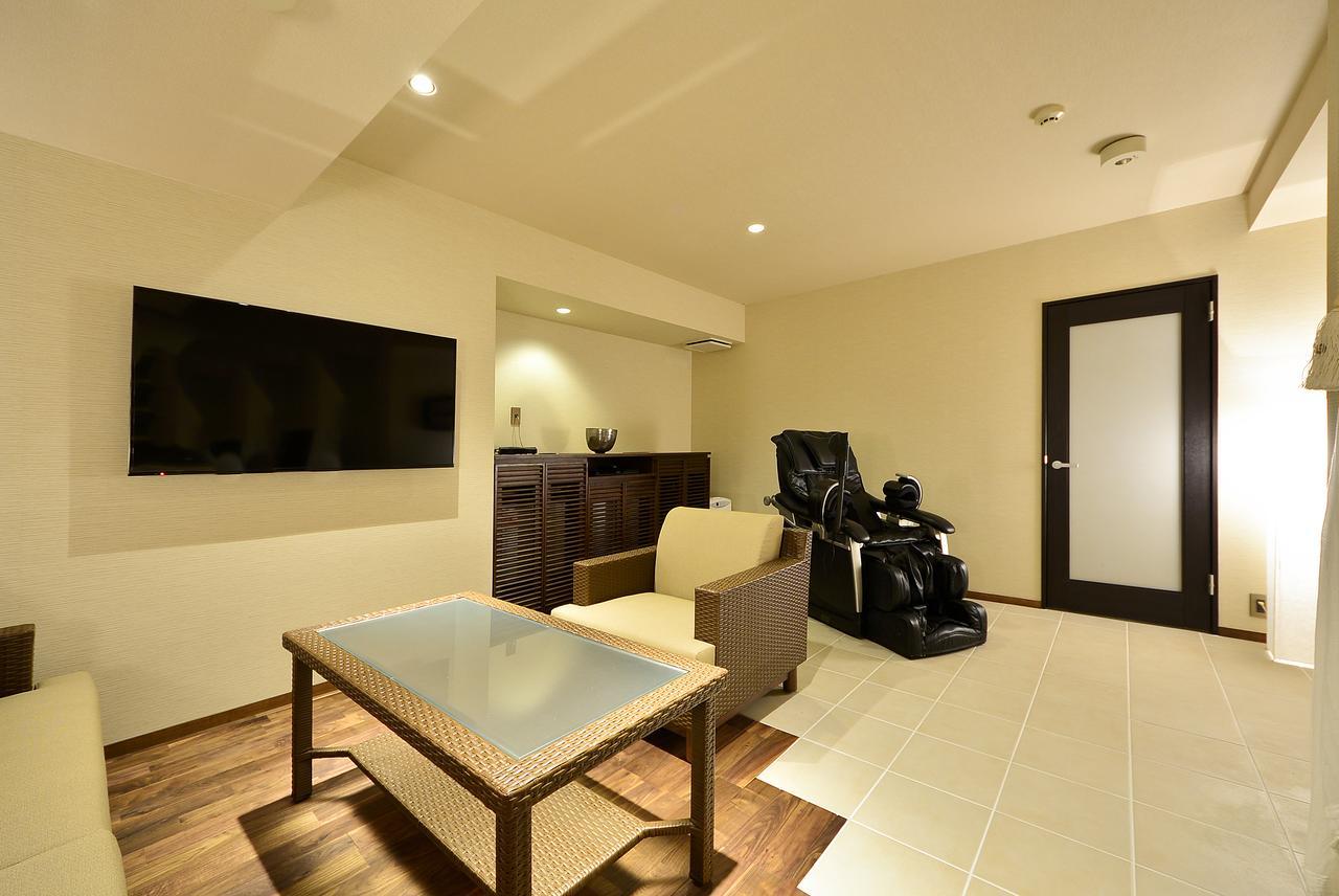 Aroma Plus (Adults Only), Tokyo